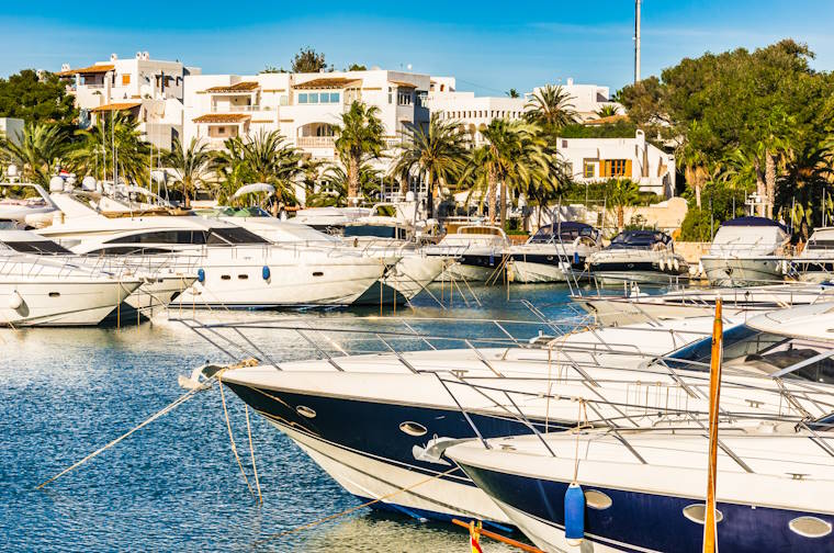 Cala d’or, Hafen